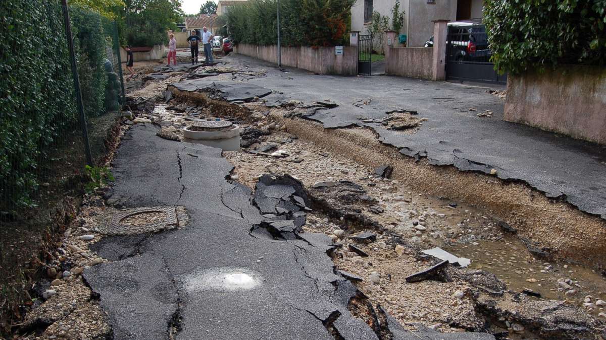 Méthode d'évaluation des dommages causés aux routes par les inondations