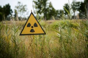 image de panneau radiactif-radon
