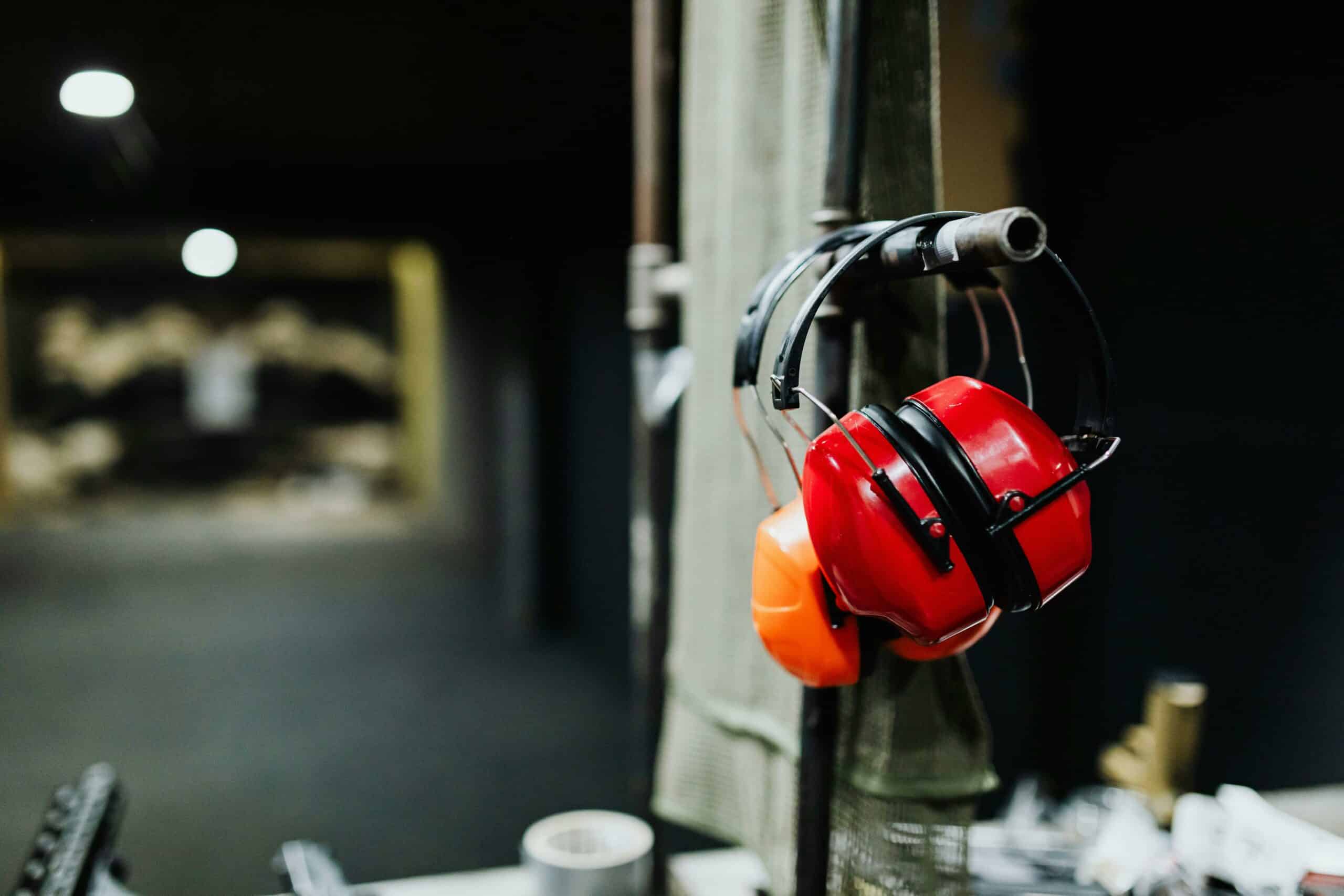 Bruit au travail : quels risques et quelles solutions en entreprise ?